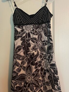 Promod Black and White Floral Midi Dress